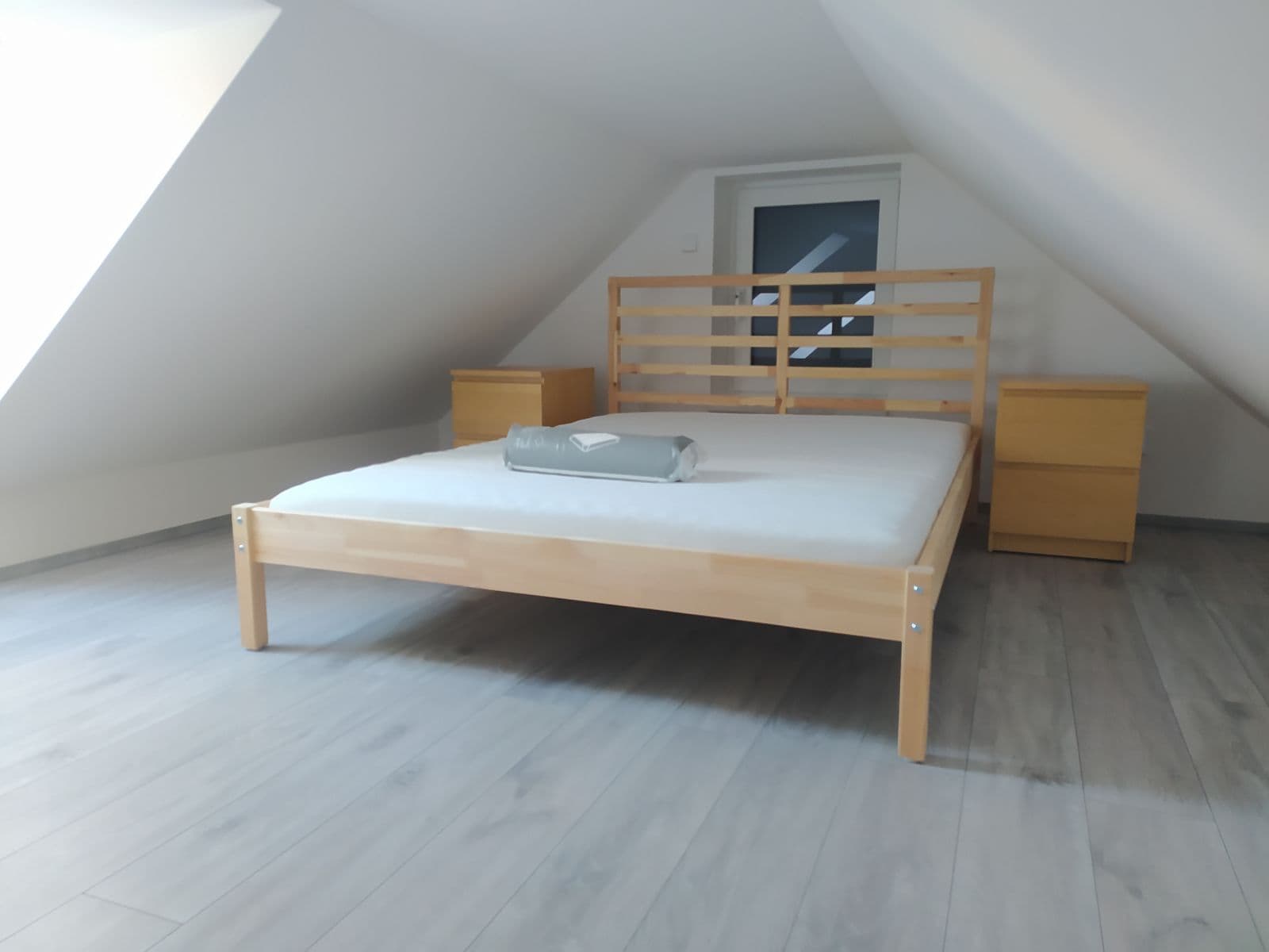 Pronájem bytu 2+kk 46 m², Čisovická, Mníšek pod Brdy, Středočeský kraj Pronájem bytu 2+kk 46 m², Čisovická, Mníšek pod Brdy, Středočeský kraj
