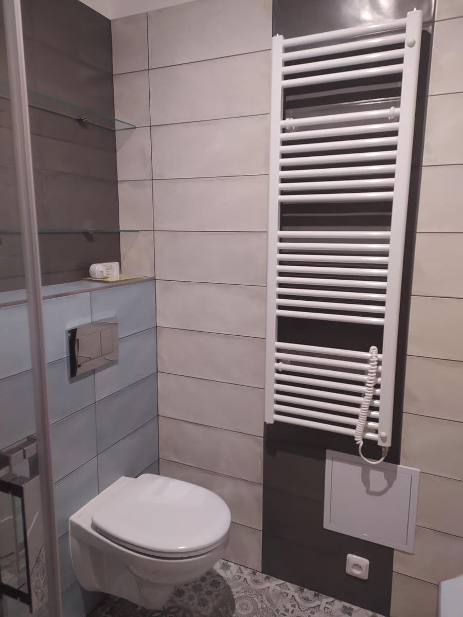Pronájem bytu 2+kk 46 m², Čisovická, Mníšek pod Brdy, Středočeský kraj Pronájem bytu 2+kk 46 m², Čisovická, Mníšek pod Brdy, Středočeský kraj