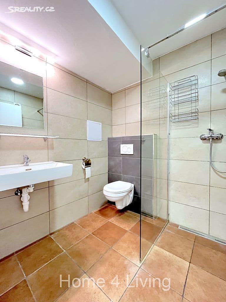 Pronájem bytu Garsoniéra 28 m², Obřanská, Brno, Jihomoravský kraj Pronájem bytu Garsoniéra 28 m², Obřanská, Brno, Jihomoravský kraj