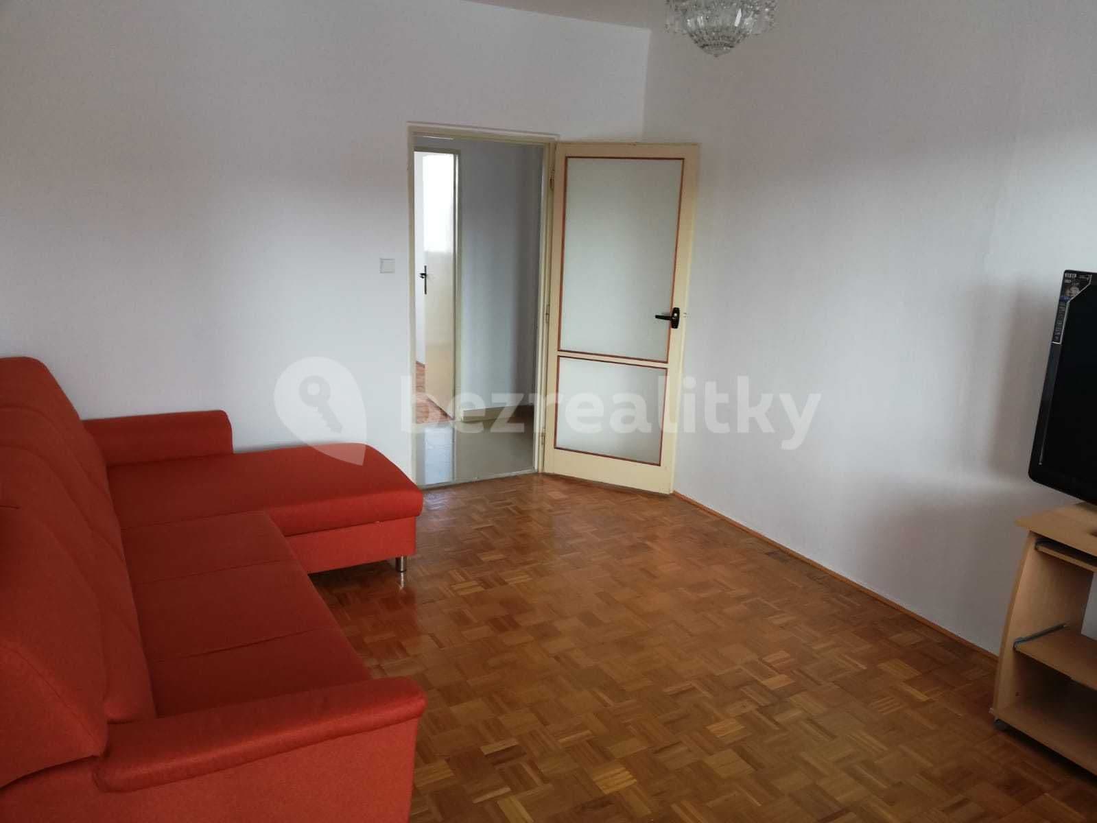 Pronájem bytu 2+1 52 m², Chelčického, Zlín, Zlínský kraj Pronájem bytu 2+1 52 m², Chelčického, Zlín, Zlínský kraj