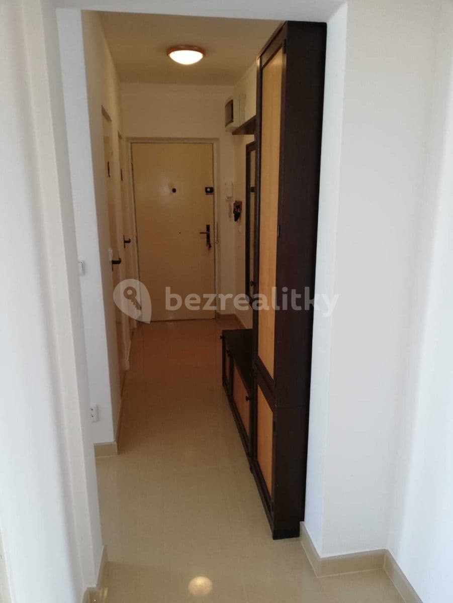 Pronájem bytu 2+1 52 m², Chelčického, Zlín, Zlínský kraj Pronájem bytu 2+1 52 m², Chelčického, Zlín, Zlínský kraj