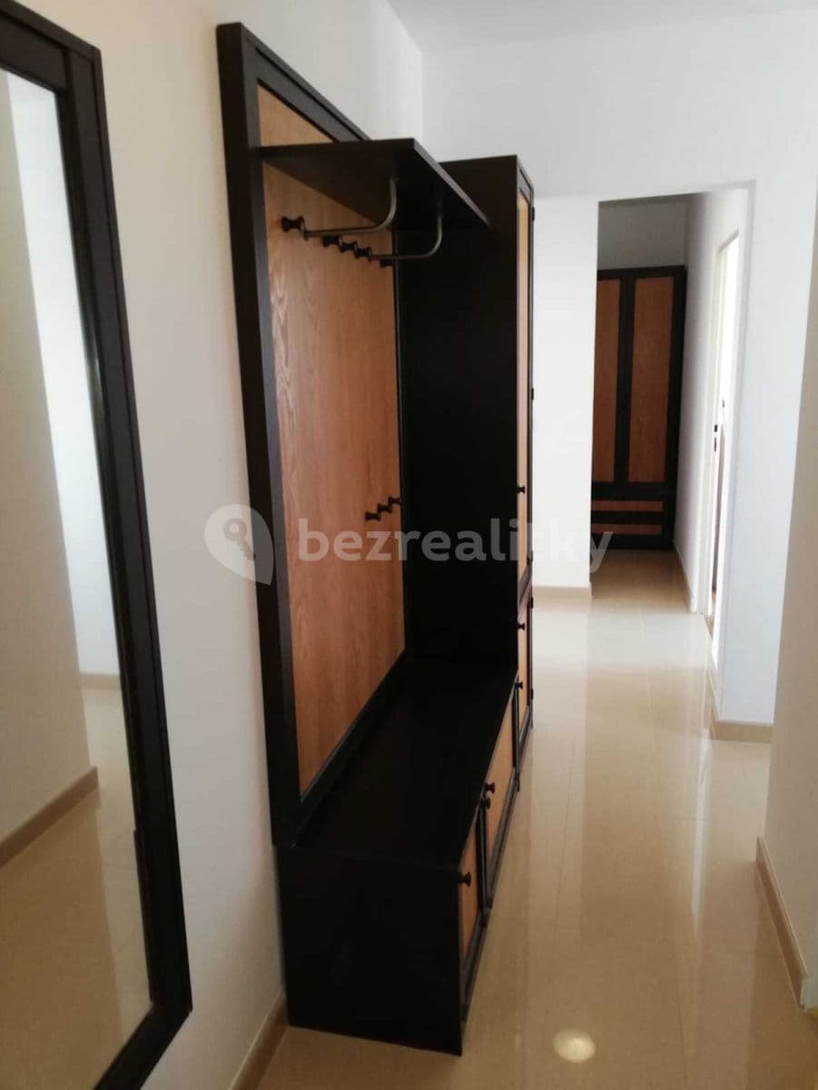 Pronájem bytu 2+1 52 m², Chelčického, Zlín, Zlínský kraj Pronájem bytu 2+1 52 m², Chelčického, Zlín, Zlínský kraj
