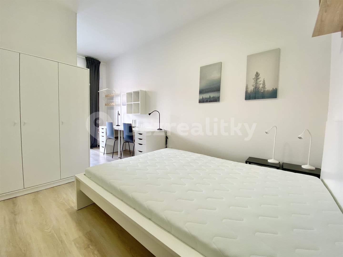 Pronájem bytu 1+kk 19 m², Mendlovo náměstí, Brno, Jihomoravský kraj Pronájem bytu 1+kk 19 m², Mendlovo náměstí, Brno, Jihomoravský kraj