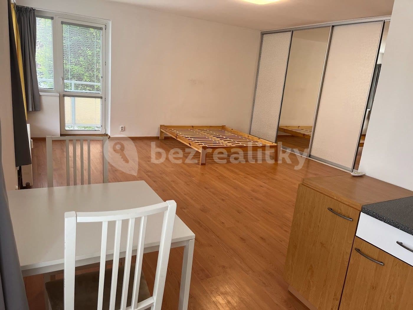 Pronájem bytu 1+kk 46 m², Svojsíkova, Mladá Boleslav, Středočeský kraj Pronájem bytu 1+kk 46 m², Svojsíkova, Mladá Boleslav, Středočeský kraj