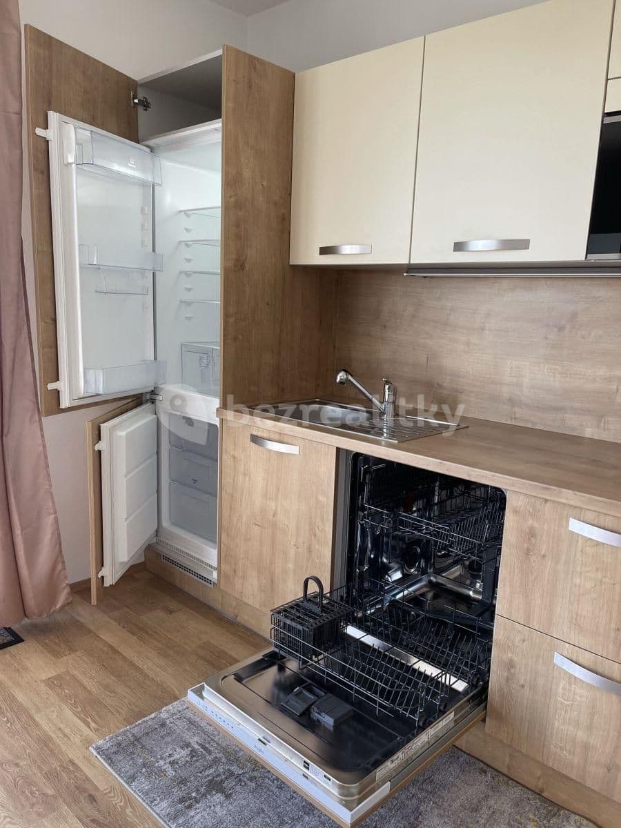Prodej bytu 1+kk 41 m², Kadečkové, Praha, Praha Prodej bytu 1+kk 41 m², Kadečkové, Praha, Praha