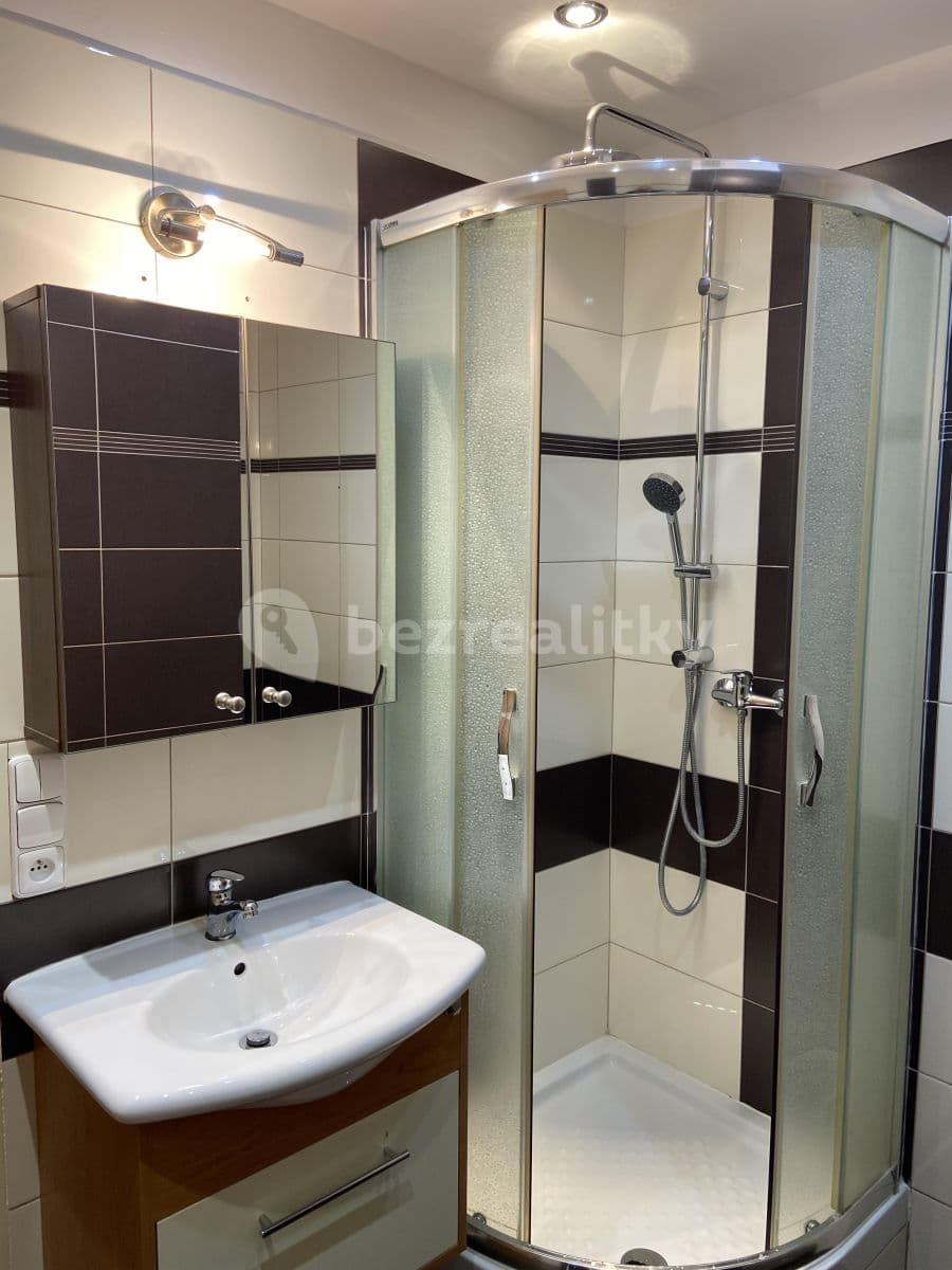 Pronájem bytu 1+1 36 m², Nová, Bohušovice nad Ohří, Ústecký kraj Pronájem bytu 1+1 36 m², Nová, Bohušovice nad Ohří, Ústecký kraj