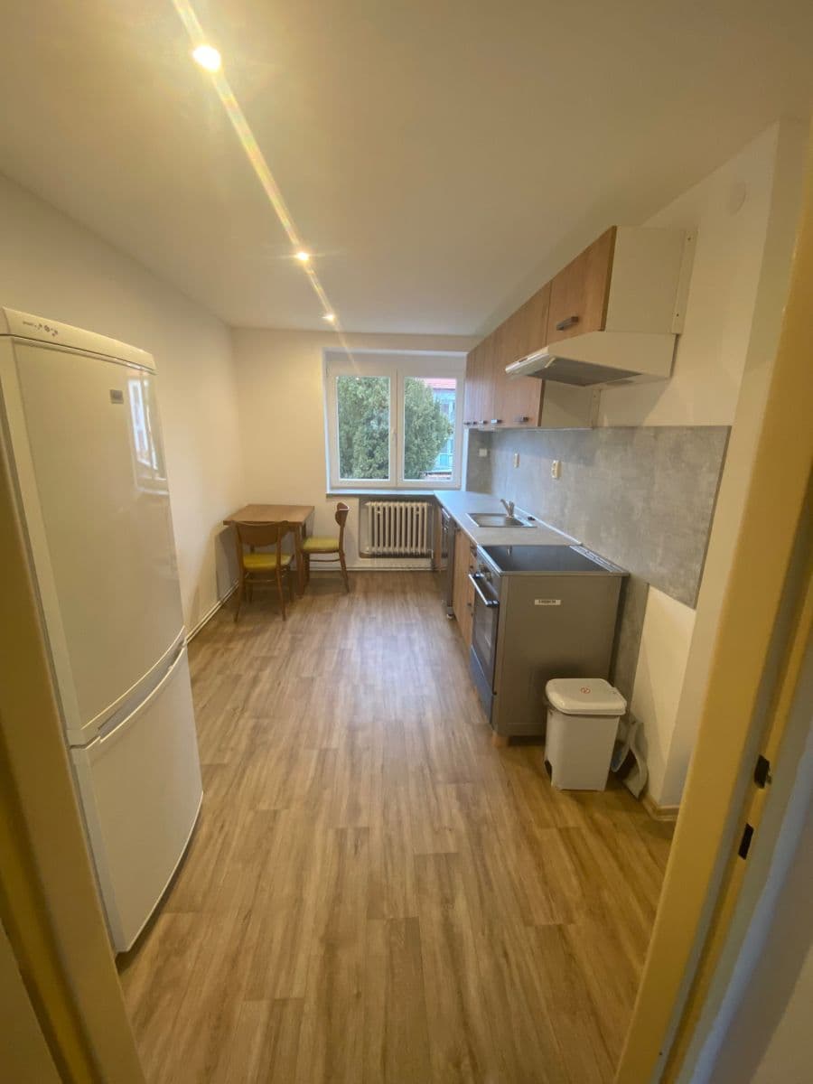 Pronájem bytu 2+1 67 m², Týnec nad Sázavou, Středočeský kraj Pronájem bytu 2+1 67 m², Týnec nad Sázavou, Středočeský kraj
