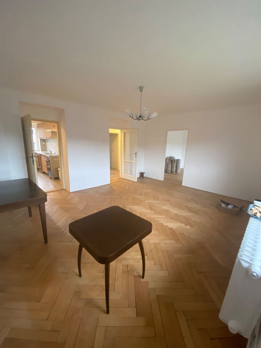 Pronájem bytu 2+1 67 m², Týnec nad Sázavou, Středočeský kraj Pronájem bytu 2+1 67 m², Týnec nad Sázavou, Středočeský kraj