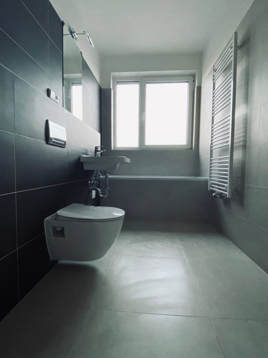 Prodej bytu 2+kk 49 m², Křižanská, Praha, Praha Prodej bytu 2+kk 49 m², Křižanská, Praha, Praha