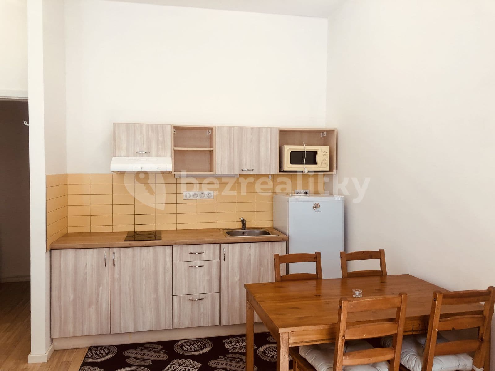 Pronájem bytu 1+kk 30 m², Bořivojova, Praha, Praha Pronájem bytu 1+kk 30 m², Bořivojova, Praha, Praha