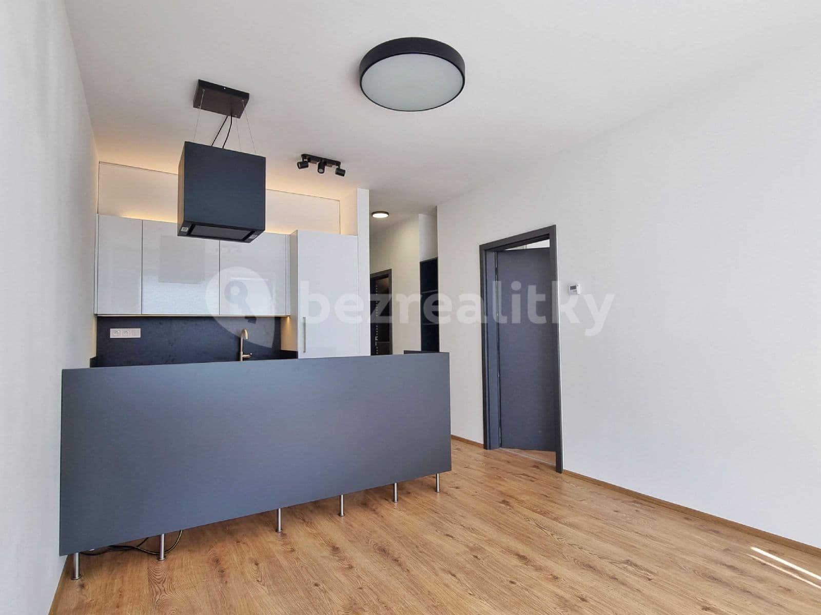 Pronájem bytu 2+kk 44 m², Formanská, Praha, Praha Pronájem bytu 2+kk 44 m², Formanská, Praha, Praha