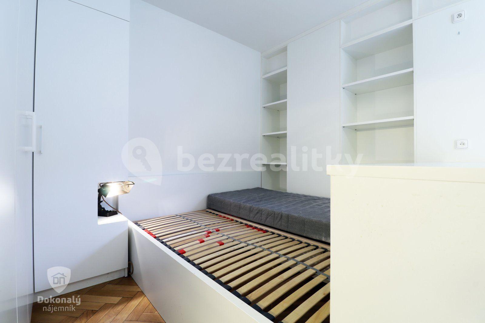 Pronájem bytu 1+kk 25 m², Nepomucká, Praha, Praha