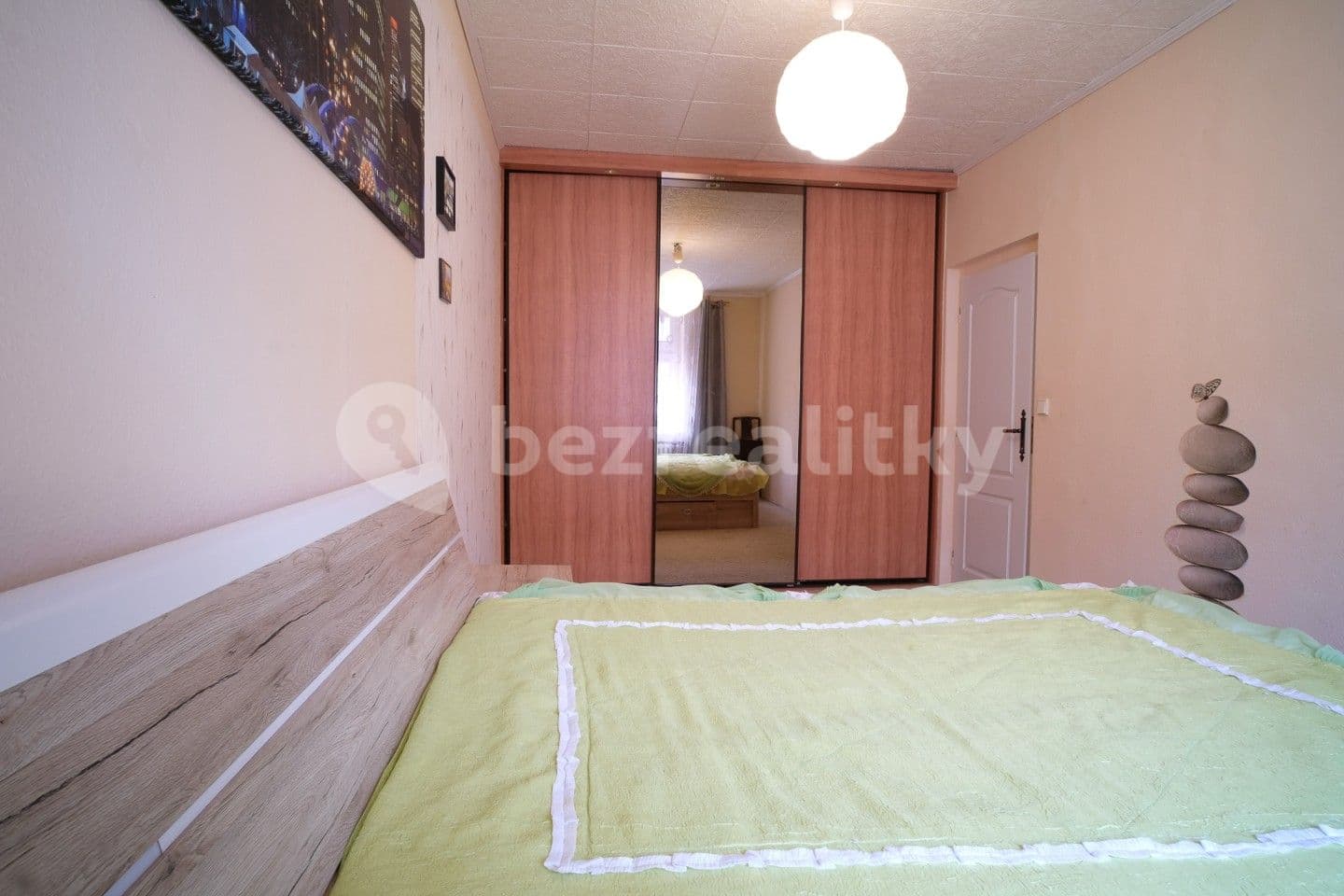Prodej bytu 2+1 69 m², Vítězná, Karlovy Vary, Karlovarský kraj