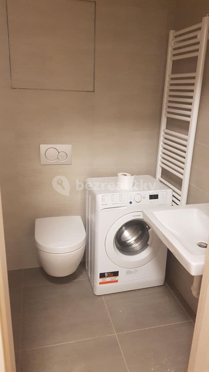 Pronájem bytu 1+kk 32 m², Brno, Jihomoravský kraj Pronájem bytu 1+kk 32 m², Brno, Jihomoravský kraj