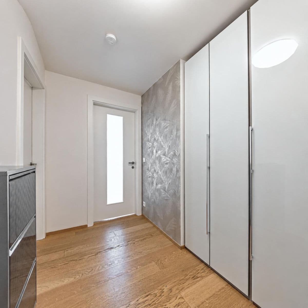 Pronájem bytu 2+kk 55 m², Hodonínská, Praha, Praha Pronájem bytu 2+kk 55 m², Hodonínská, Praha, Praha