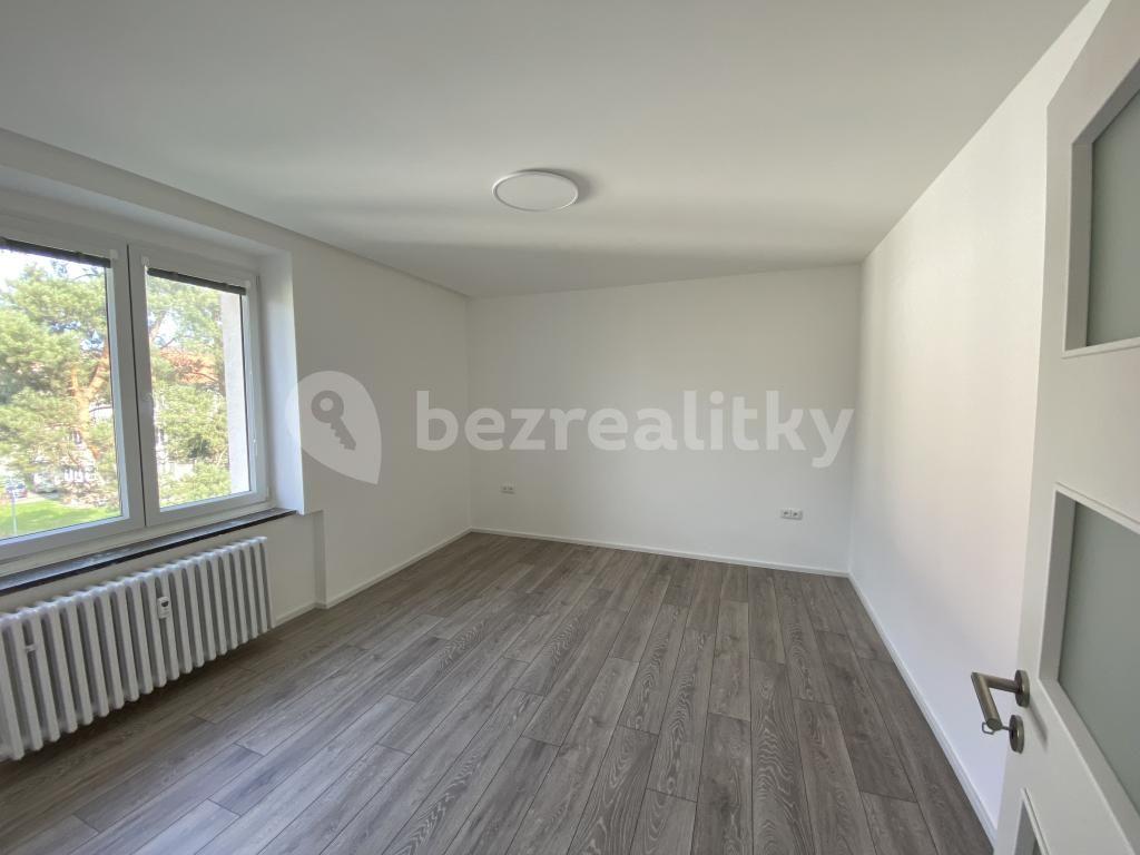 Pronájem bytu 2+1 66 m², Benešovo nábřeží, Zlín, Zlínský kraj
