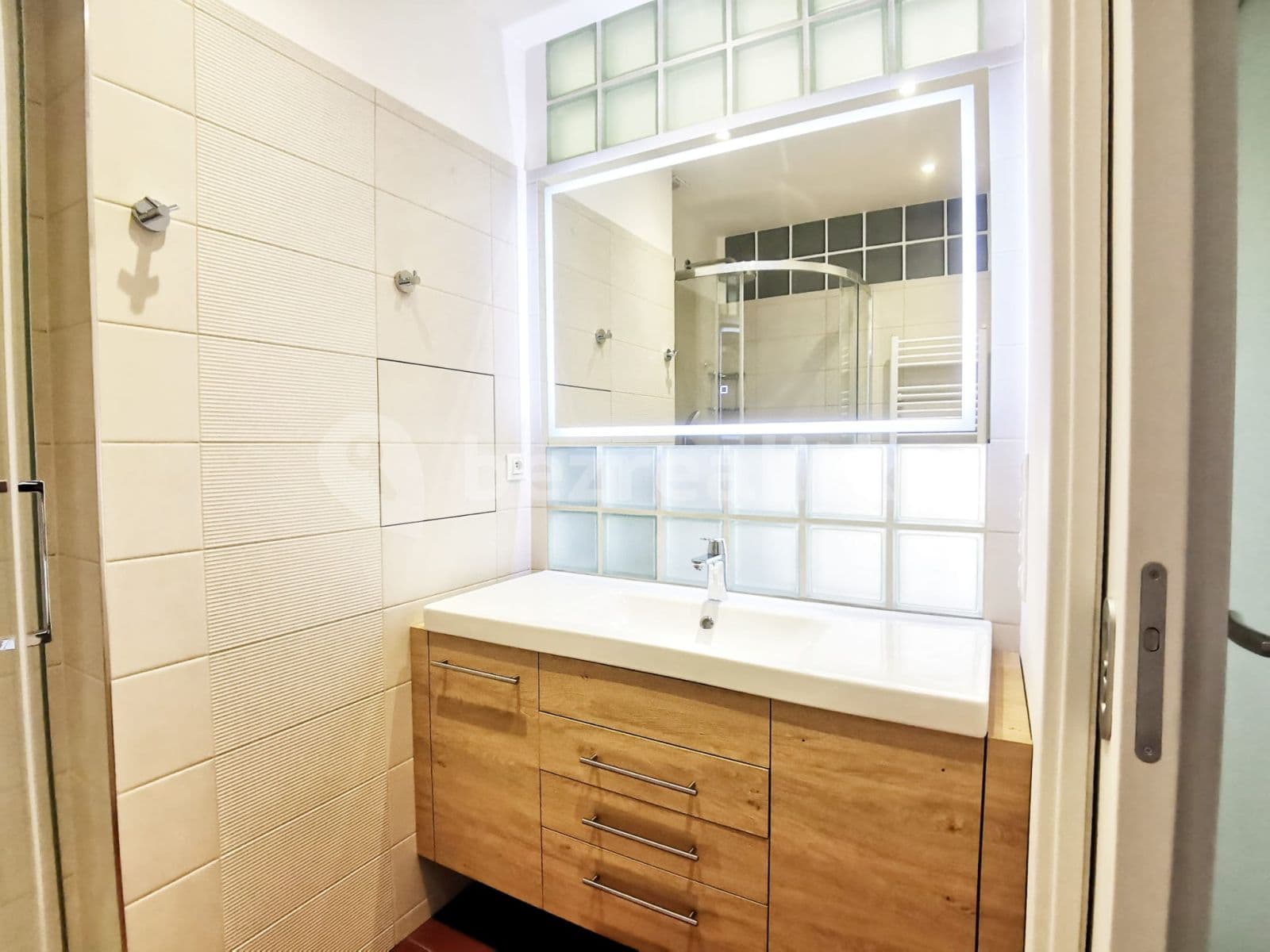 Pronájem bytu 2+1 67 m², Kamýcká, Praha, Praha Pronájem bytu 2+1 67 m², Kamýcká, Praha, Praha