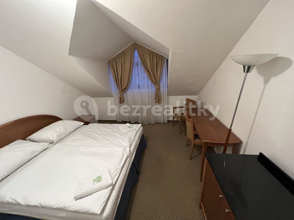 Pronájem bytu Garsoniéra 25 m², Poděbradská, Praha, Praha Pronájem bytu Garsoniéra 25 m², Poděbradská, Praha, Praha