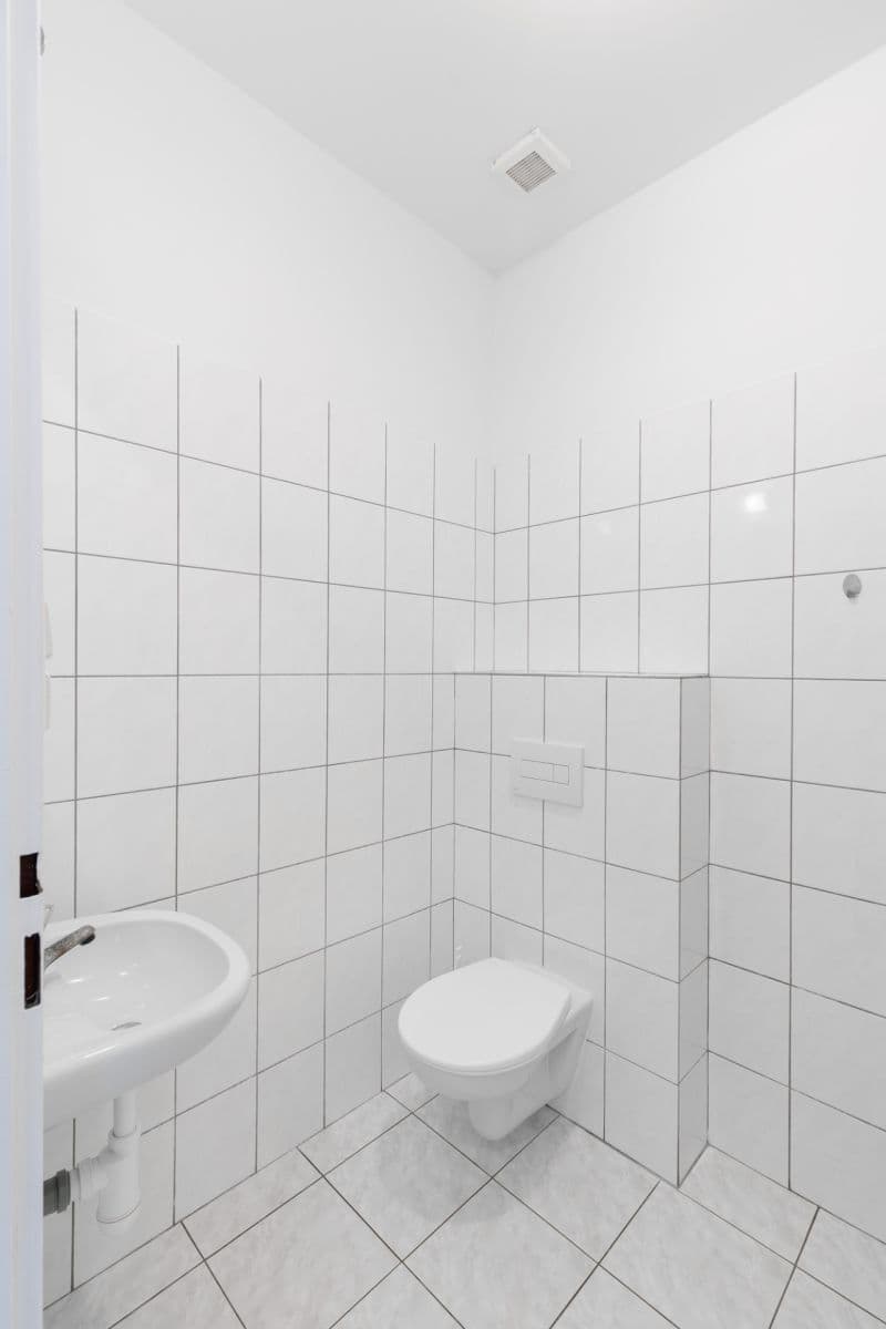 Pronájem bytu Garsoniéra 25 m², Poděbradská, Praha, Praha Pronájem bytu Garsoniéra 25 m², Poděbradská, Praha, Praha