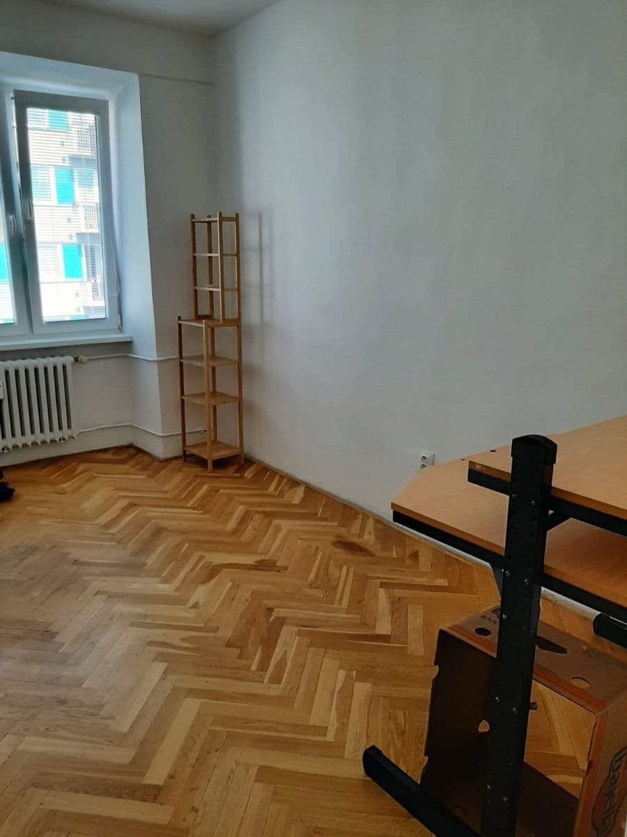 Pronájem bytu 3+1 72 m², Kloboučnická, Praha, Praha Pronájem bytu 3+1 72 m², Kloboučnická, Praha, Praha