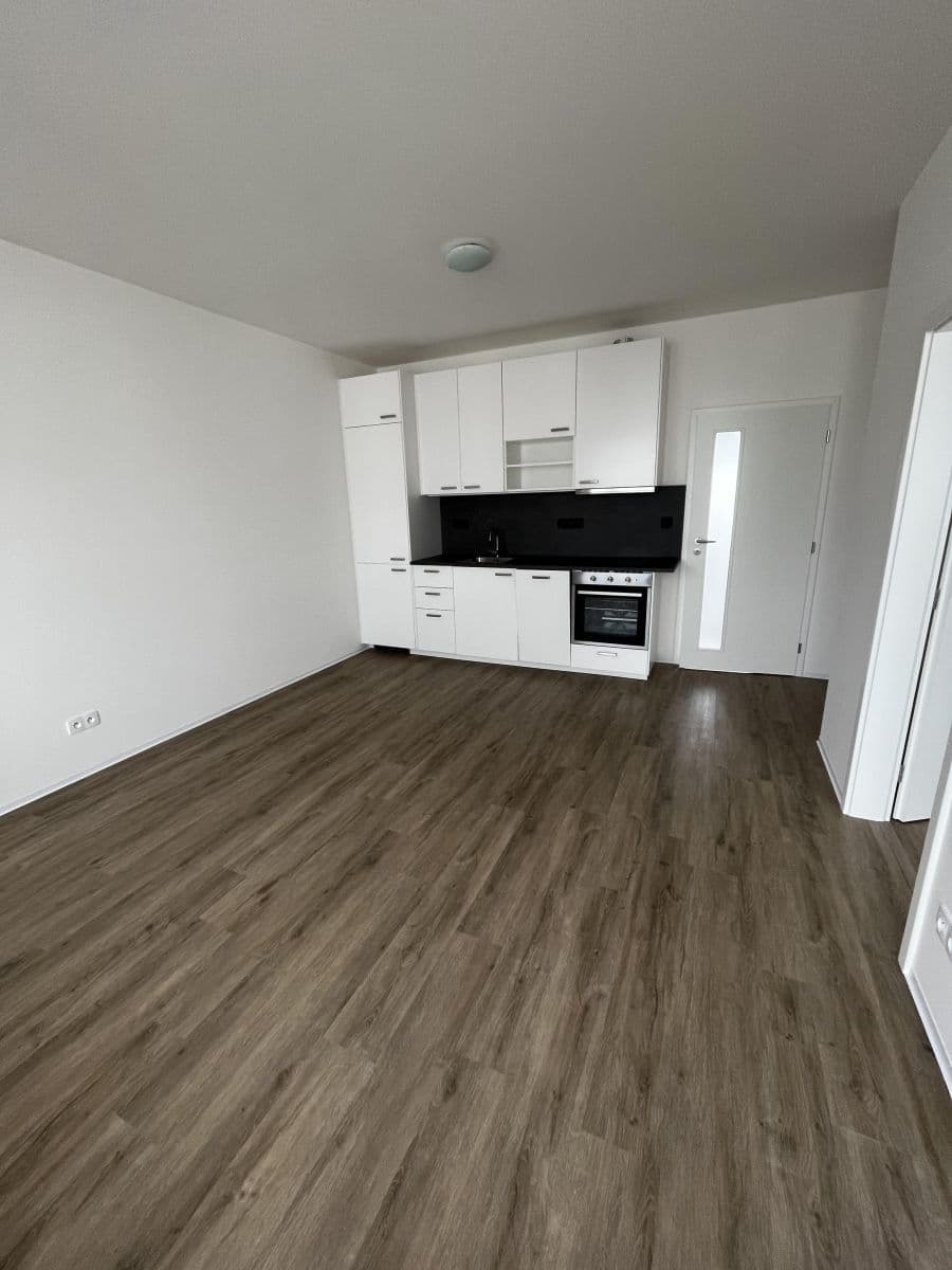 Pronájem bytu 2+kk 42 m², Kutná Hora, Středočeský kraj Pronájem bytu 2+kk 42 m², Kutná Hora, Středočeský kraj