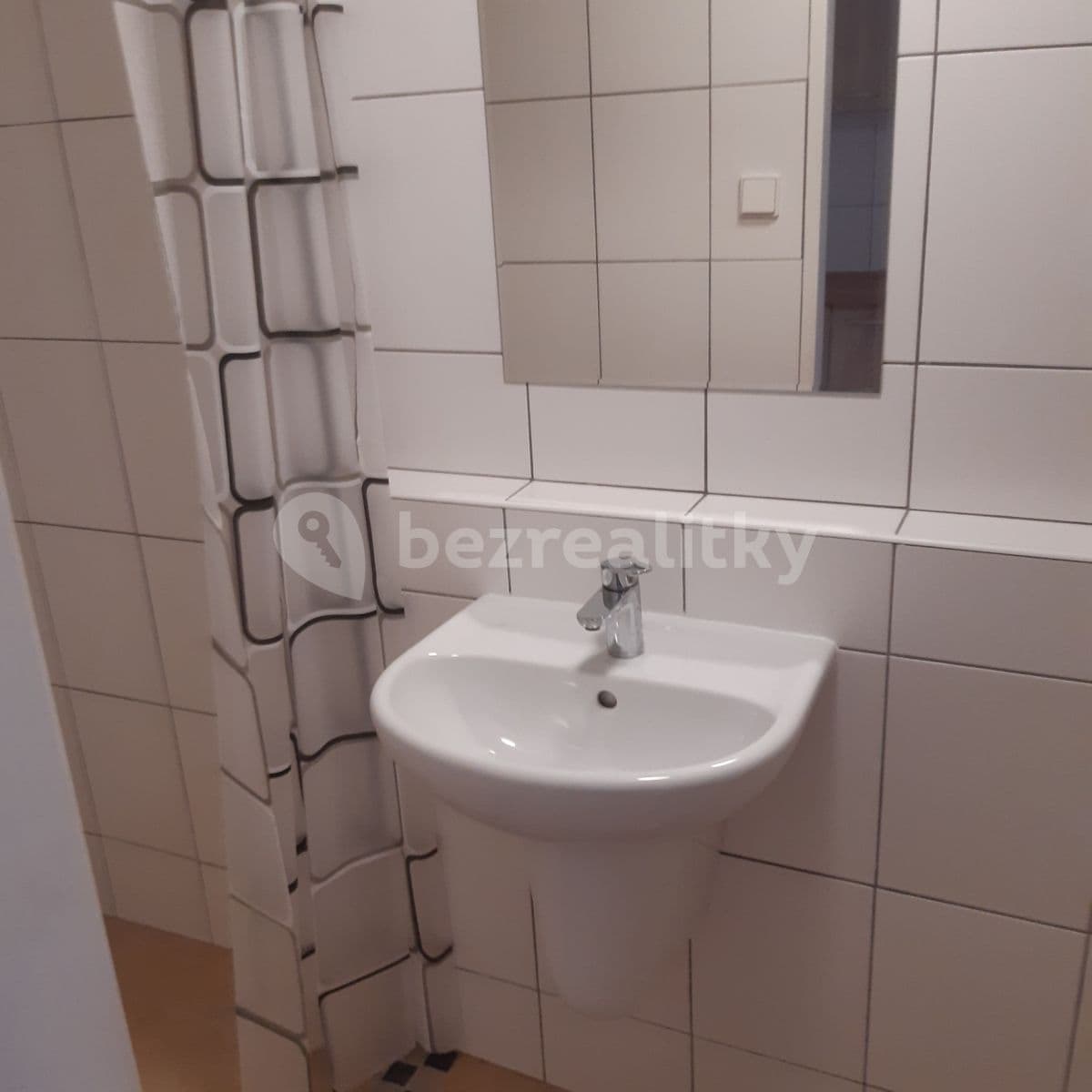 Pronájem bytu 1+1 34 m², Slivenecká, Praha, Praha Pronájem bytu 1+1 34 m², Slivenecká, Praha, Praha