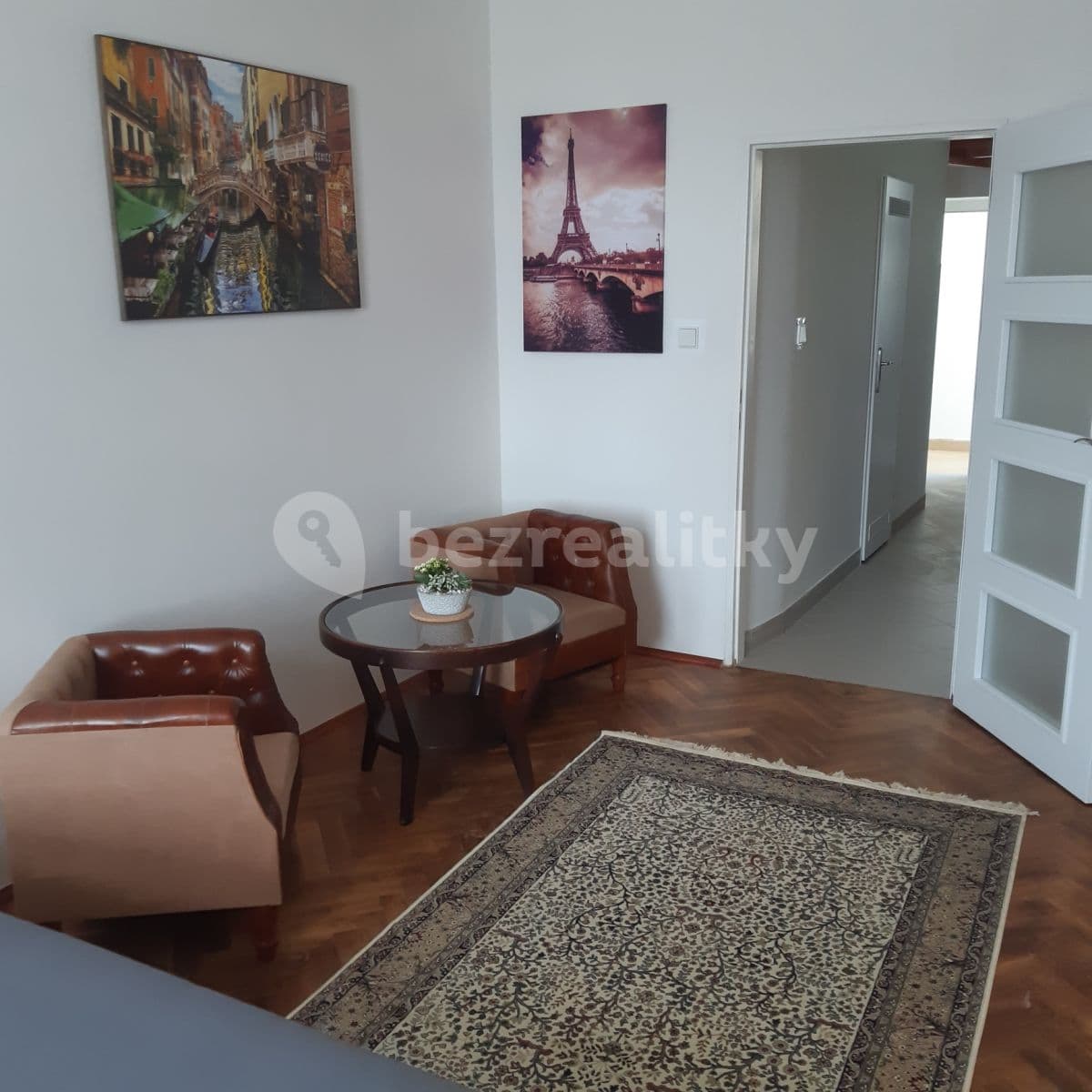 Pronájem bytu 1+1 34 m², Slivenecká, Praha, Praha Pronájem bytu 1+1 34 m², Slivenecká, Praha, Praha