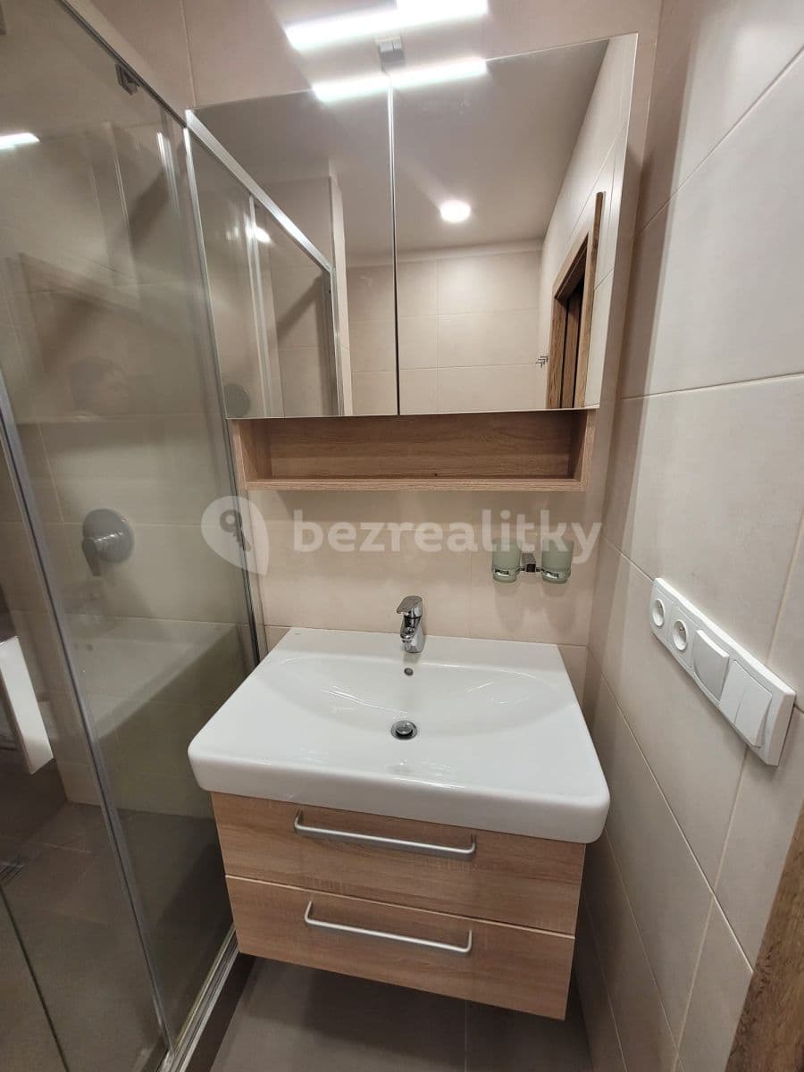 Pronájem bytu 1+kk 33 m², Sládkovičova, Praha, Praha Pronájem bytu 1+kk 33 m², Sládkovičova, Praha, Praha