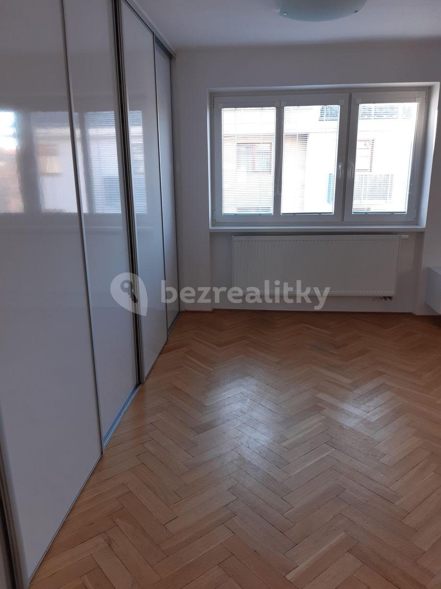 Pronájem bytu 3+1 74 m², Dvořákova, Poděbrady, Středočeský kraj