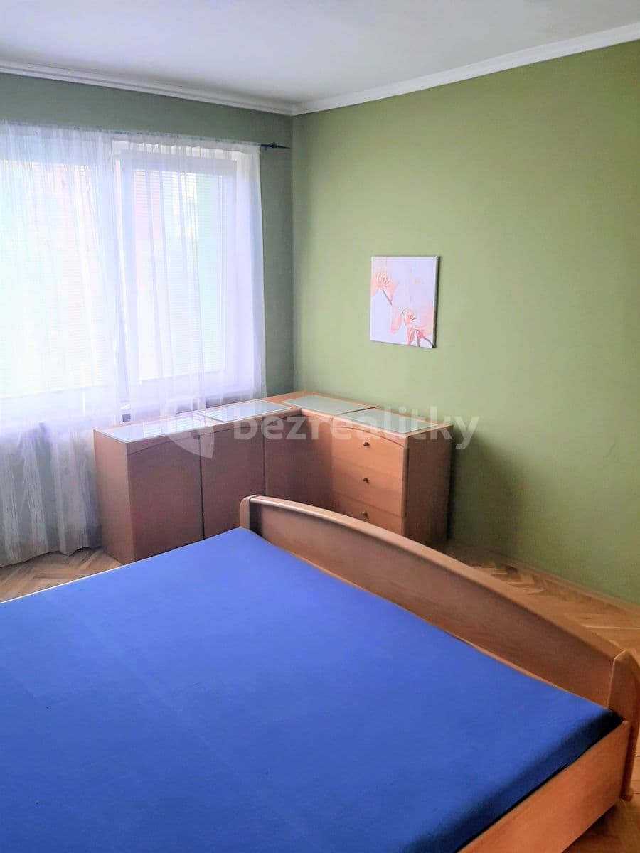 Pronájem bytu 2+kk 56 m², Poděbradova, Modřice, Jihomoravský kraj Pronájem bytu 2+kk 56 m², Poděbradova, Modřice, Jihomoravský kraj
