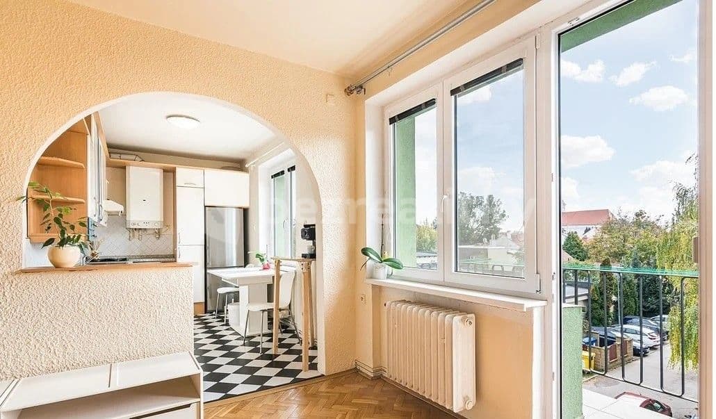 Pronájem bytu 2+kk 56 m², Poděbradova, Modřice, Jihomoravský kraj Pronájem bytu 2+kk 56 m², Poděbradova, Modřice, Jihomoravský kraj