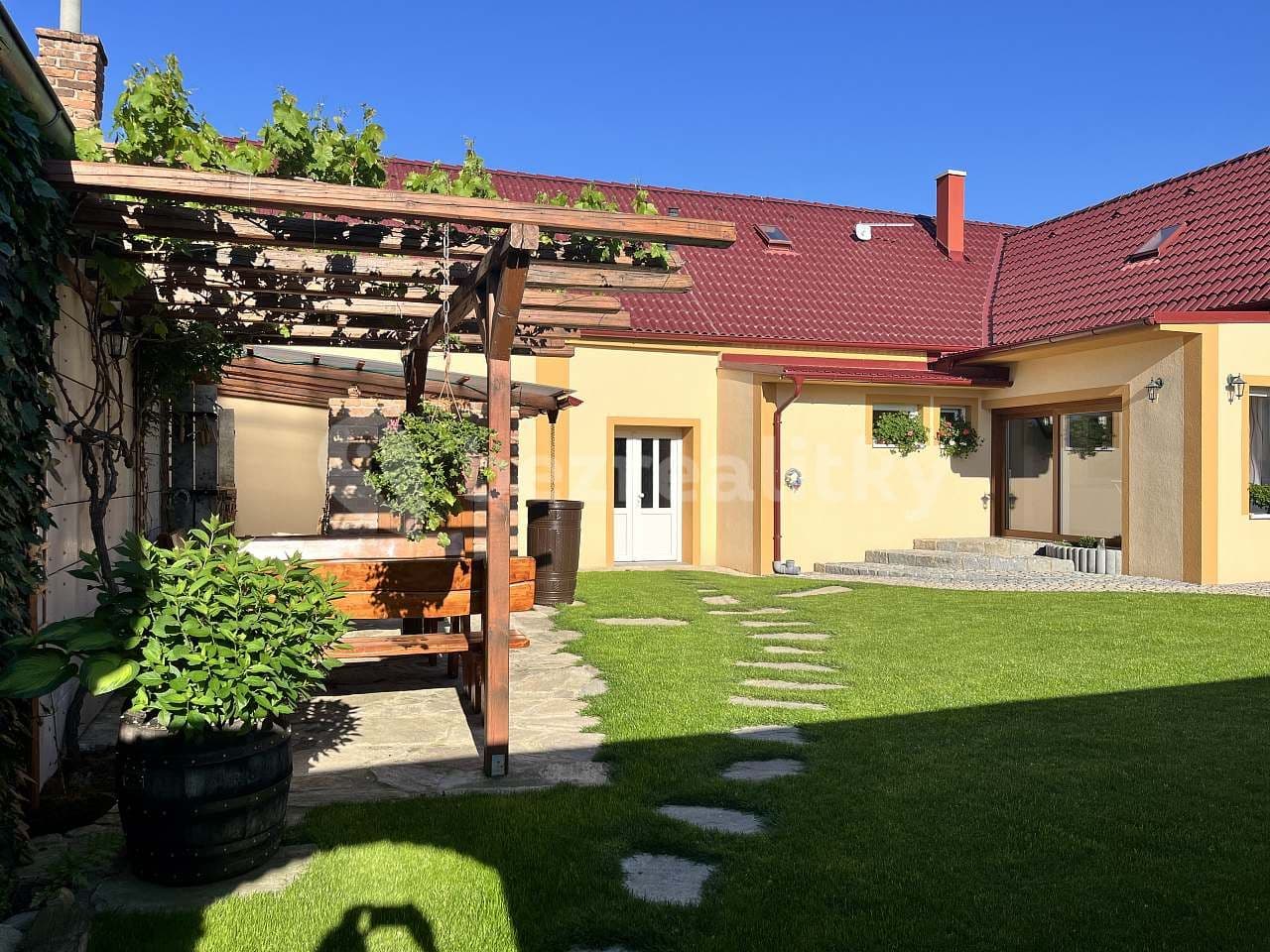 Pronájem chaty, chalupy, Krhovice, Jihomoravský kraj Pronájem chaty, chalupy, Krhovice, Jihomoravský kraj