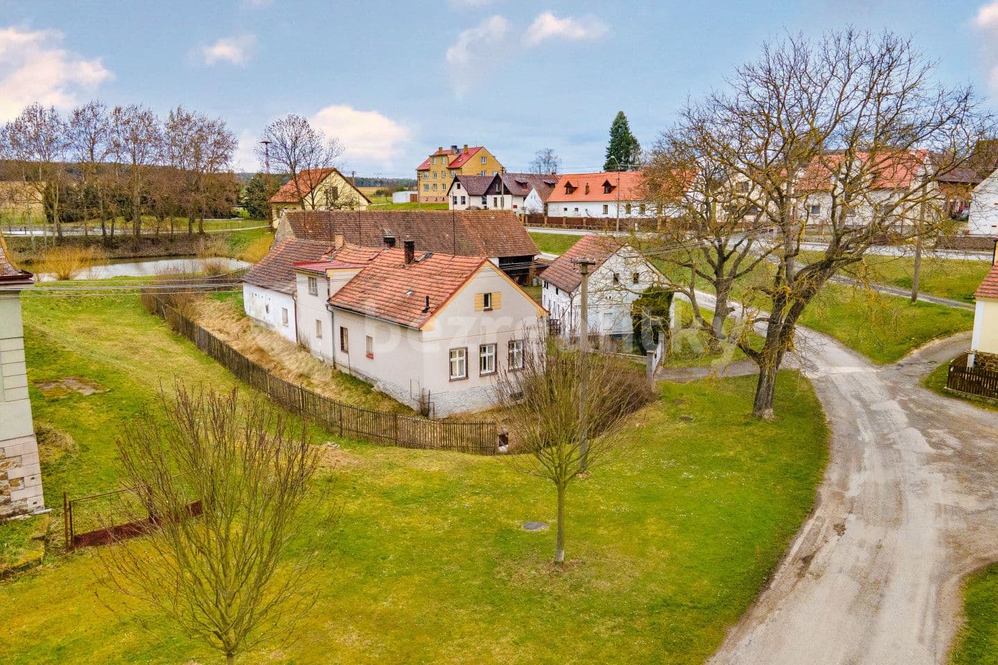 Prodej domu 239 m², pozemek 1.618 m², Jarov, Plzeňský kraj
