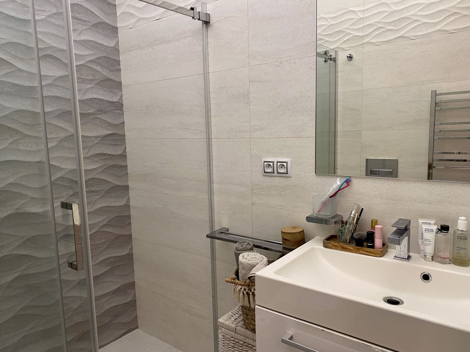 Pronájem bytu 1+1 39 m², Křižíkova, Praha, Praha Pronájem bytu 1+1 39 m², Křižíkova, Praha, Praha