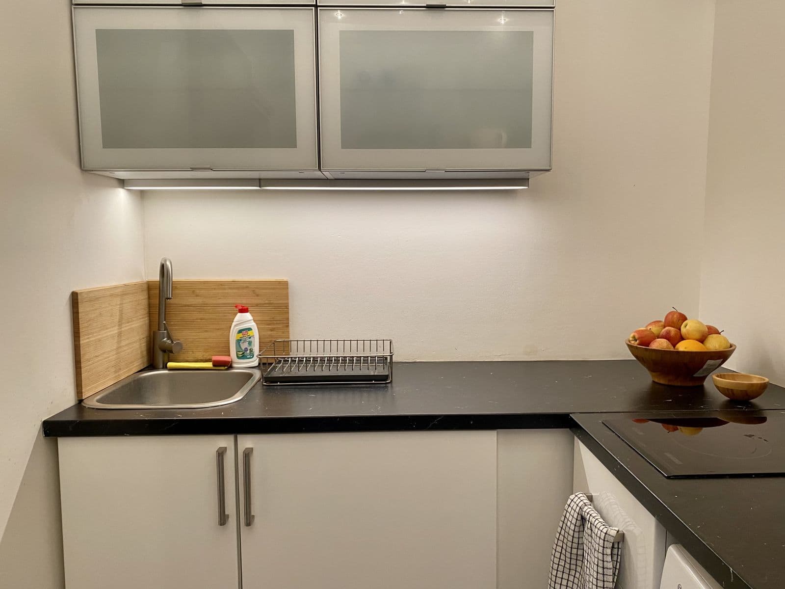 Pronájem bytu 1+1 39 m², Křižíkova, Praha, Praha Pronájem bytu 1+1 39 m², Křižíkova, Praha, Praha