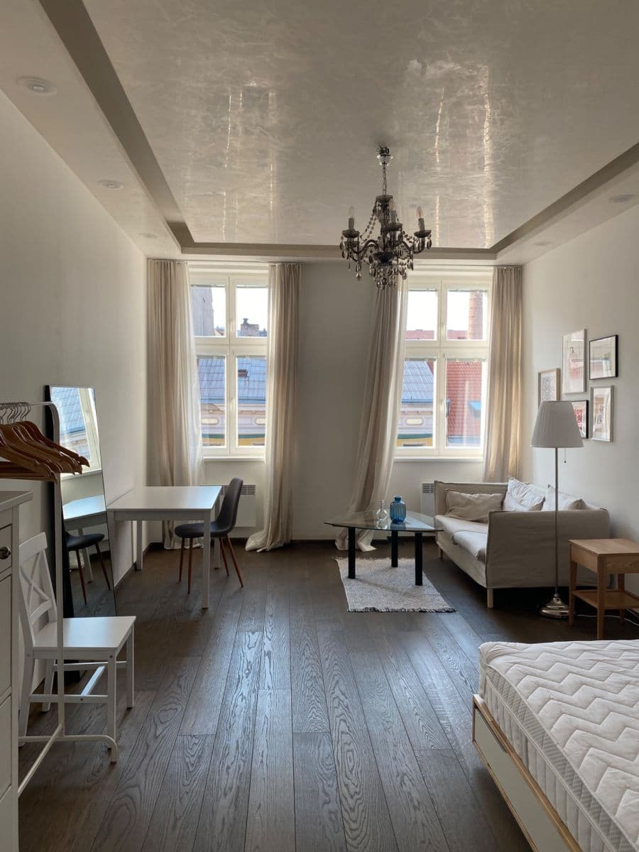 Pronájem bytu 1+1 39 m², Křižíkova, Praha, Praha Pronájem bytu 1+1 39 m², Křižíkova, Praha, Praha