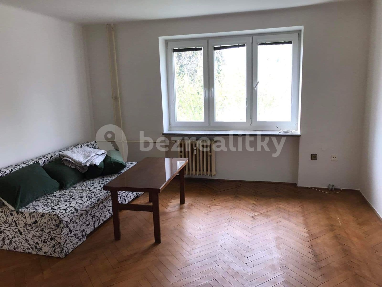 Pronájem bytu 2+1 52 m², Špálova, Olomouc, Olomoucký kraj Pronájem bytu 2+1 52 m², Špálova, Olomouc, Olomoucký kraj