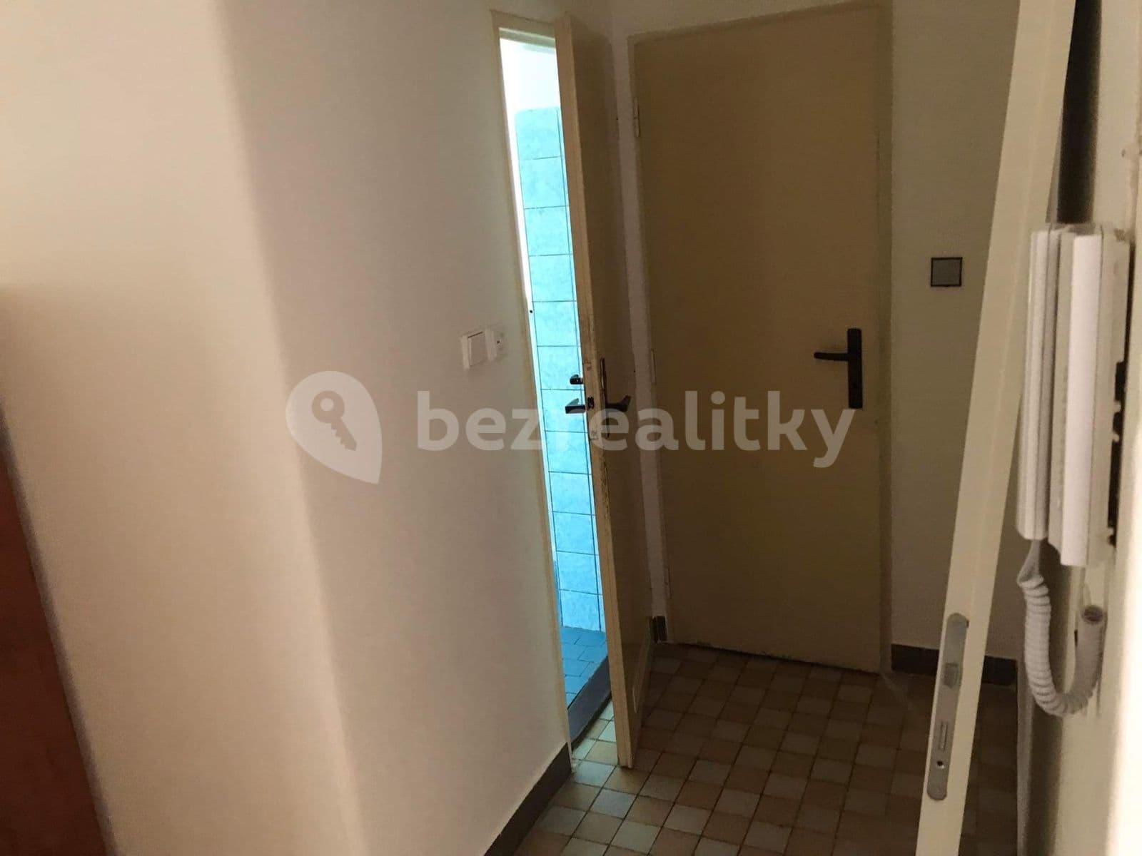 Pronájem bytu 2+1 52 m², Špálova, Olomouc, Olomoucký kraj Pronájem bytu 2+1 52 m², Špálova, Olomouc, Olomoucký kraj