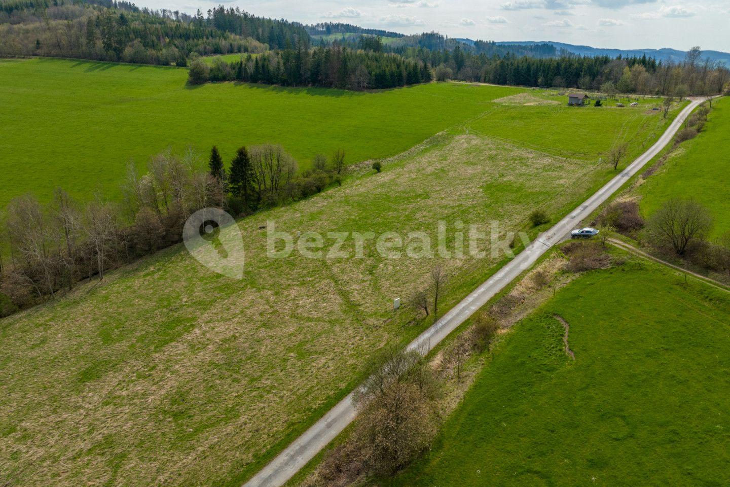 Prodej pozemku 1.329 m², Růžďka, Zlínský kraj