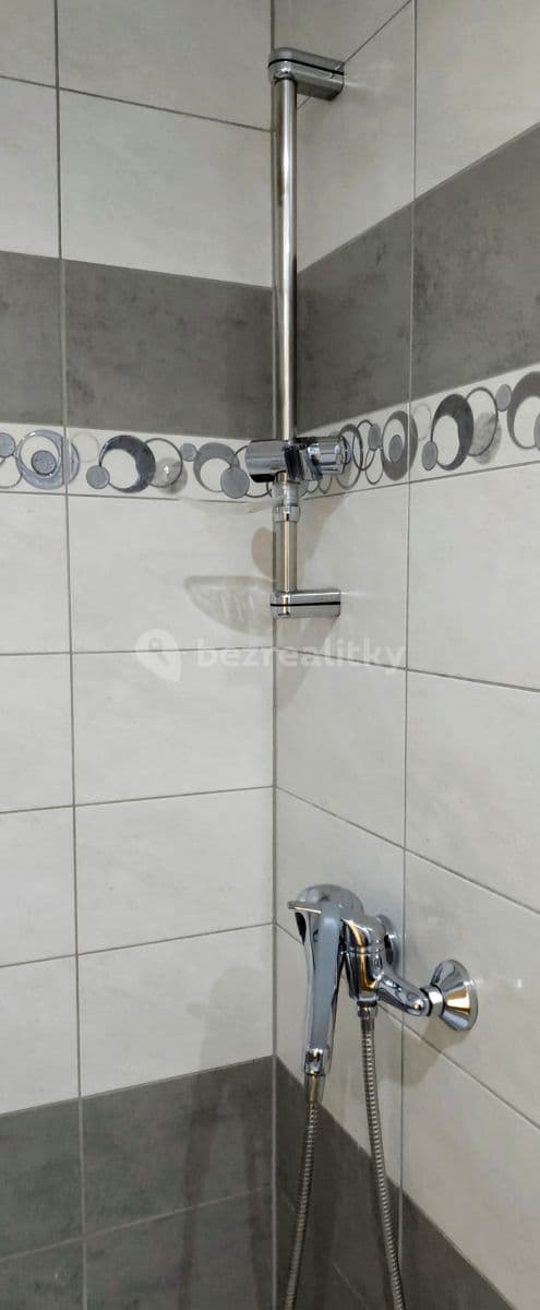 Pronájem bytu 1+1 35 m², Varenská, Ostrava, Moravskoslezský kraj Pronájem bytu 1+1 35 m², Varenská, Ostrava, Moravskoslezský kraj