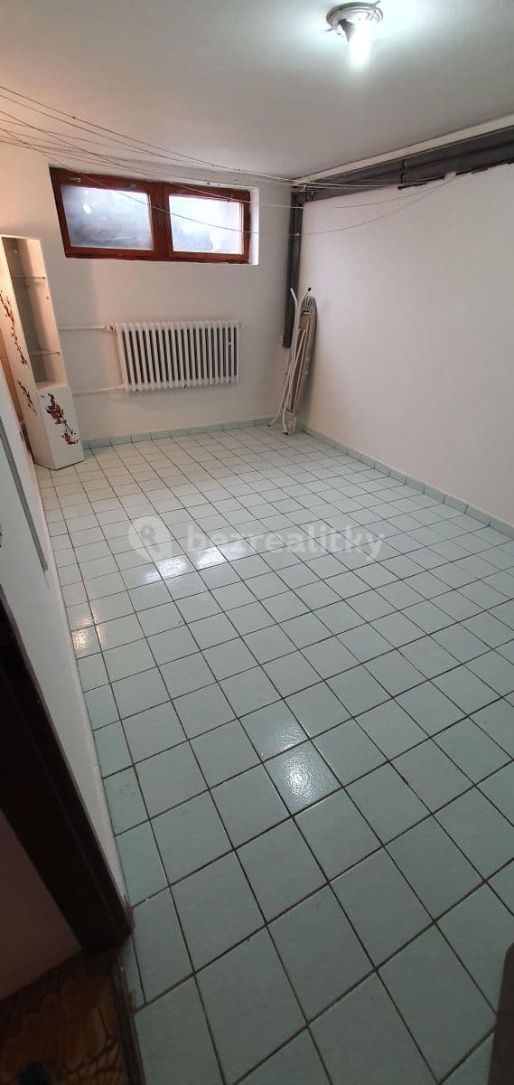 Pronájem domu 180 m², pozemek 663 m², Karlická, Černošice, Středočeský kraj Pronájem domu 180 m², pozemek 663 m², Karlická, Černošice, Středočeský kraj