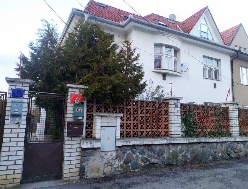 Pronájem bytu 1+1 20 m², U Krčského nádraží, Praha, Praha Pronájem bytu 1+1 20 m², U Krčského nádraží, Praha, Praha