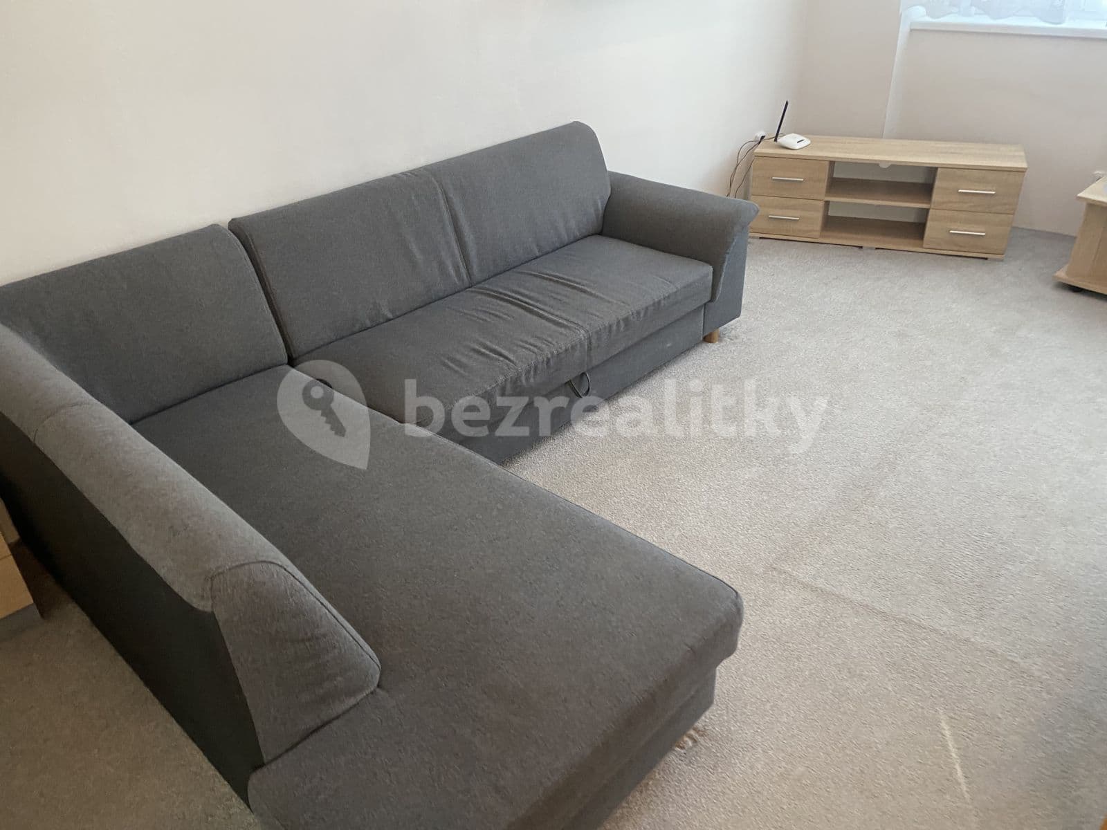 Pronájem bytu 2+kk 36 m², Husova, Brandýs nad Labem-Stará Boleslav, Středočeský kraj Pronájem bytu 2+kk 36 m², Husova, Brandýs nad Labem-Stará Boleslav, Středočeský kraj