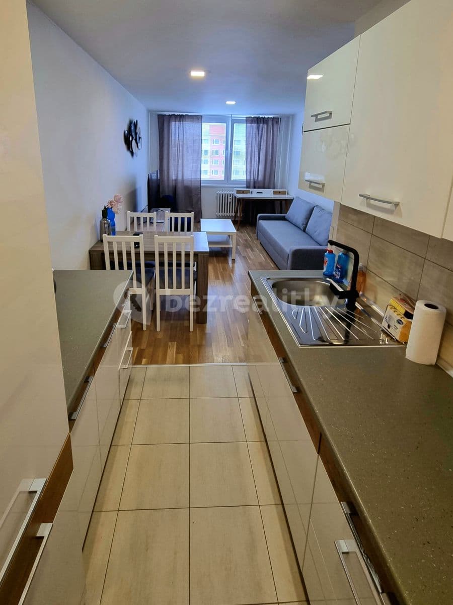 Pronájem bytu 2+kk 44 m², U Jezera, Praha, Praha Pronájem bytu 2+kk 44 m², U Jezera, Praha, Praha
