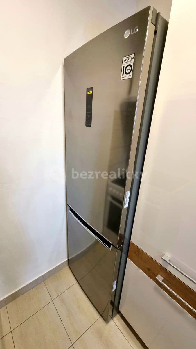 Pronájem bytu 2+kk 44 m², U Jezera, Praha, Praha Pronájem bytu 2+kk 44 m², U Jezera, Praha, Praha