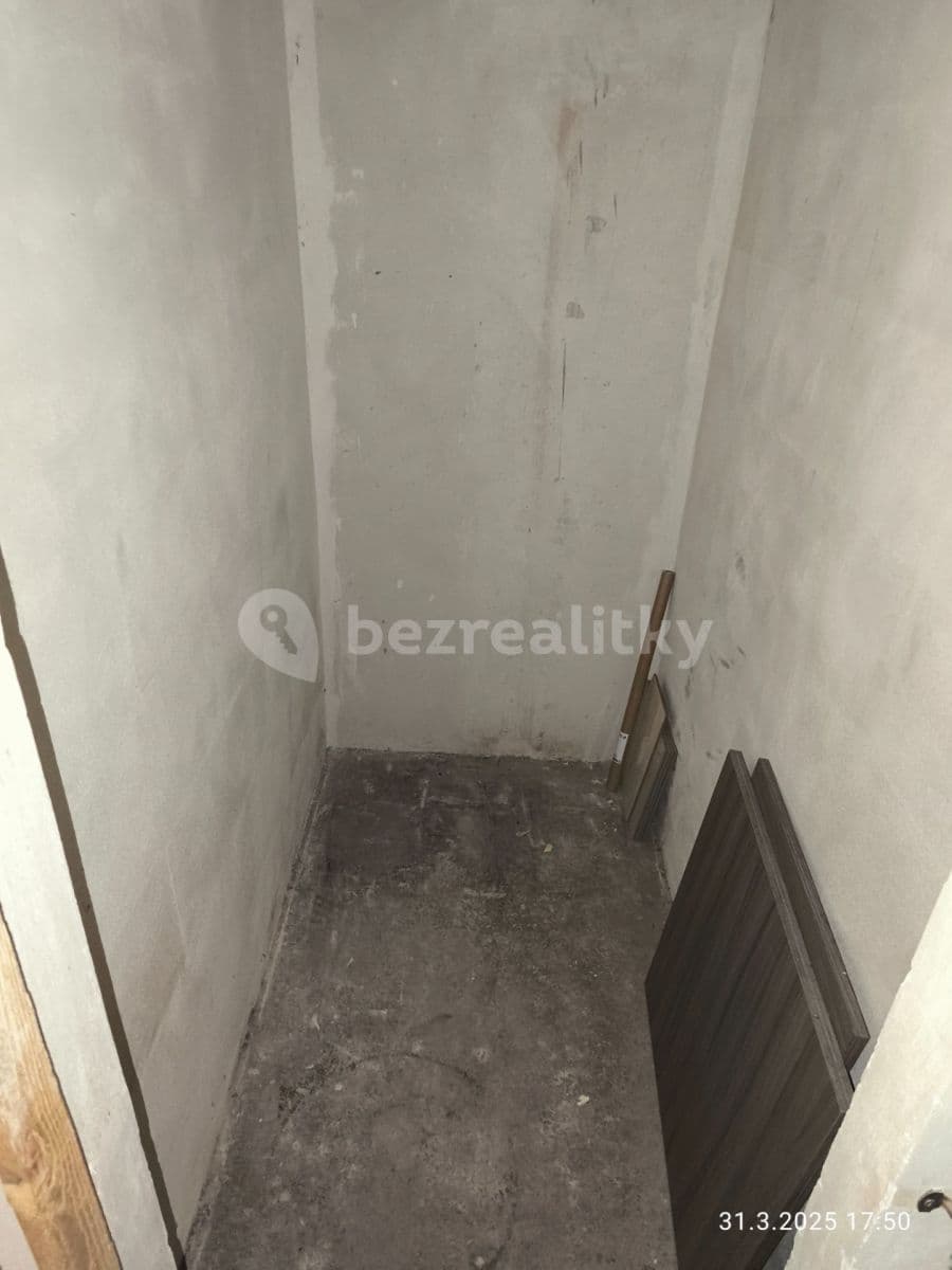 Pronájem bytu 2+kk 44 m², U Jezera, Praha, Praha Pronájem bytu 2+kk 44 m², U Jezera, Praha, Praha