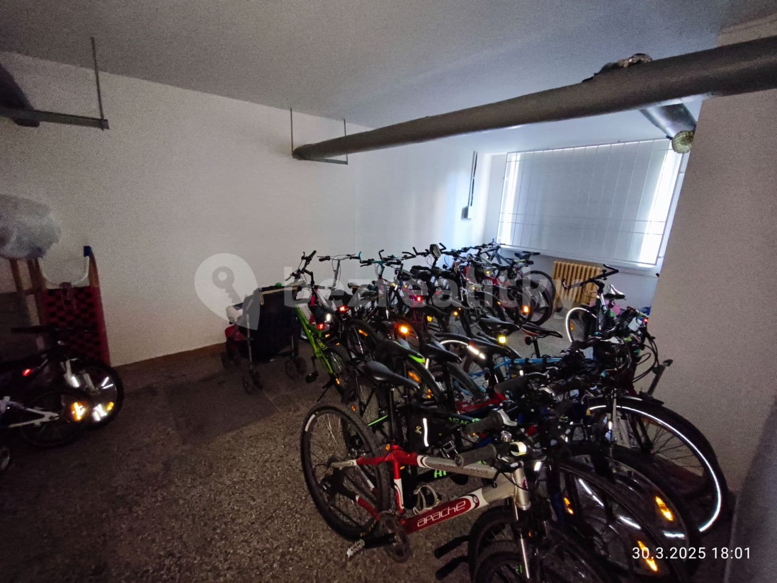 Pronájem bytu 2+kk 44 m², U Jezera, Praha, Praha Pronájem bytu 2+kk 44 m², U Jezera, Praha, Praha