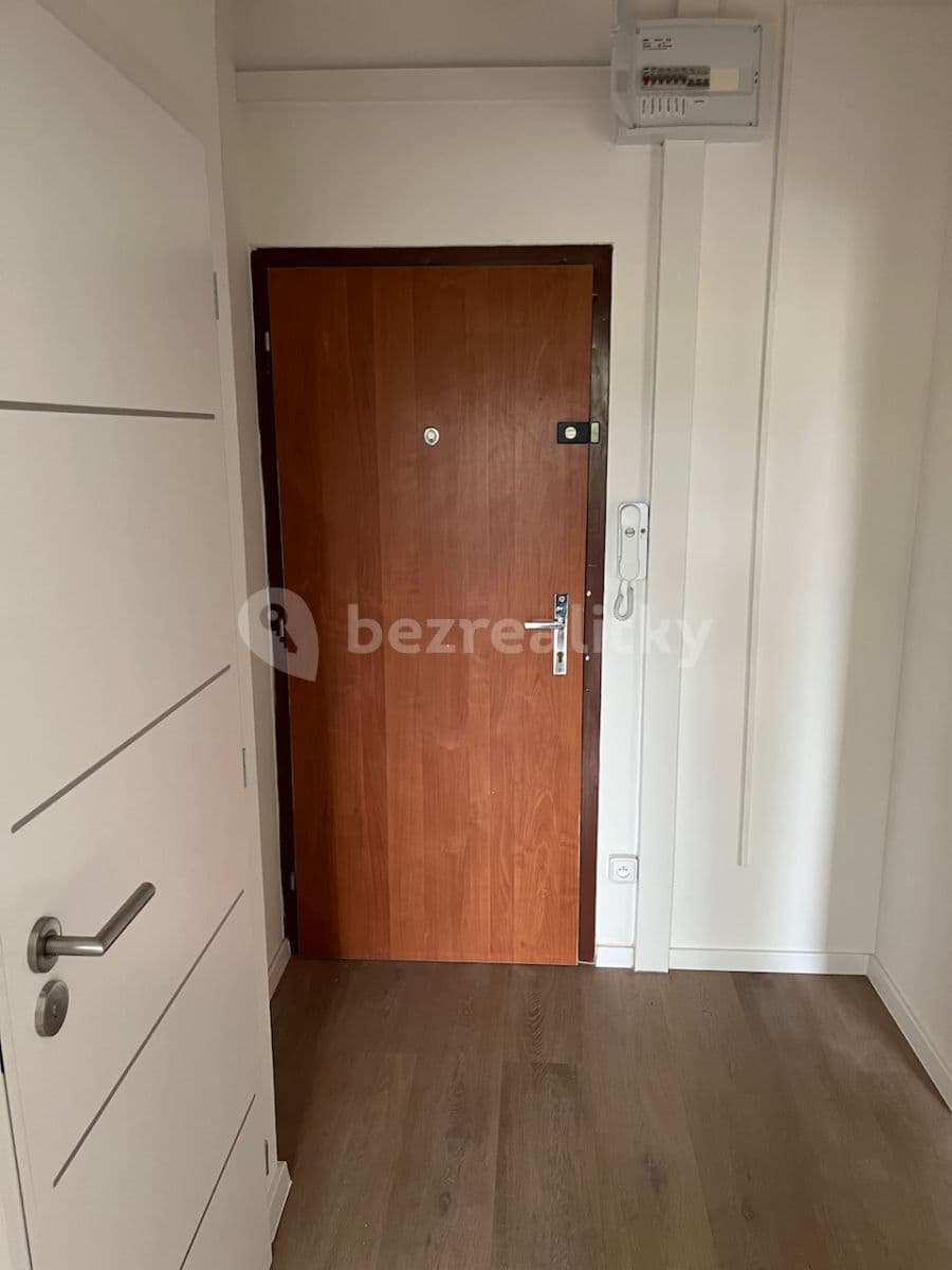 Pronájem bytu 2+kk 41 m², Dvořákova, Děčín, Ústecký kraj Pronájem bytu 2+kk 41 m², Dvořákova, Děčín, Ústecký kraj
