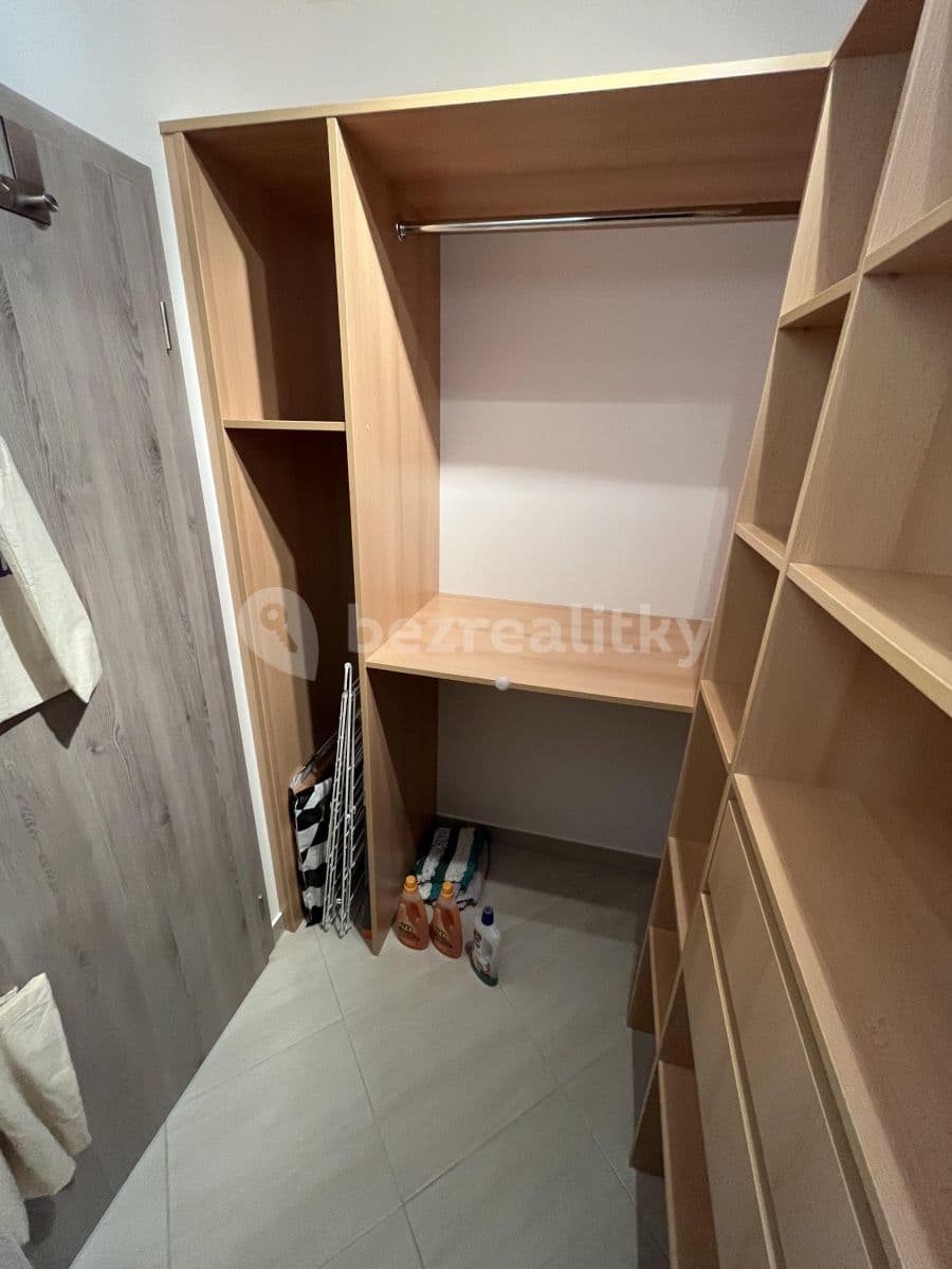 Pronájem bytu 2+kk 57 m², Losenická, Praha, Praha Pronájem bytu 2+kk 57 m², Losenická, Praha, Praha