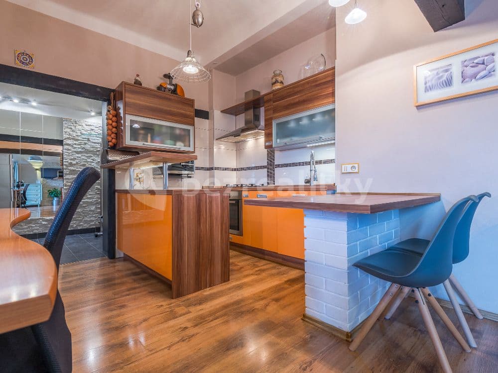 Pronájem bytu 2+kk 55 m², Ruská, Praha, Praha Pronájem bytu 2+kk 55 m², Ruská, Praha, Praha